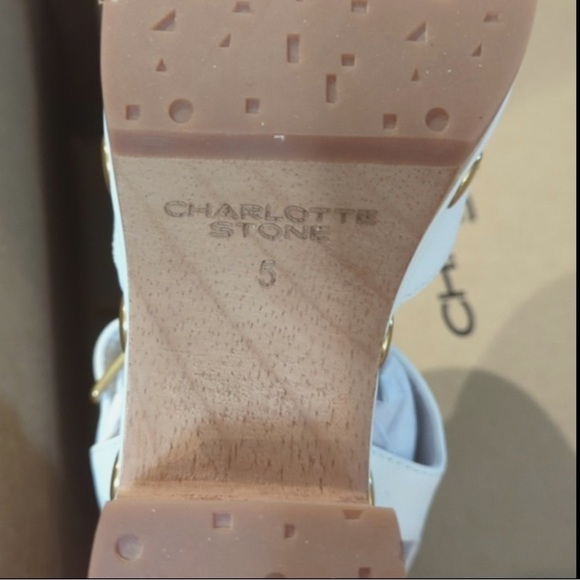 Charlotte Stone Maud in Latte - Picture 4 of 6